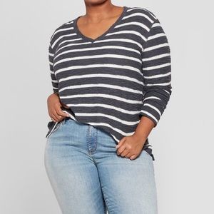 🆕 striped textured sweater